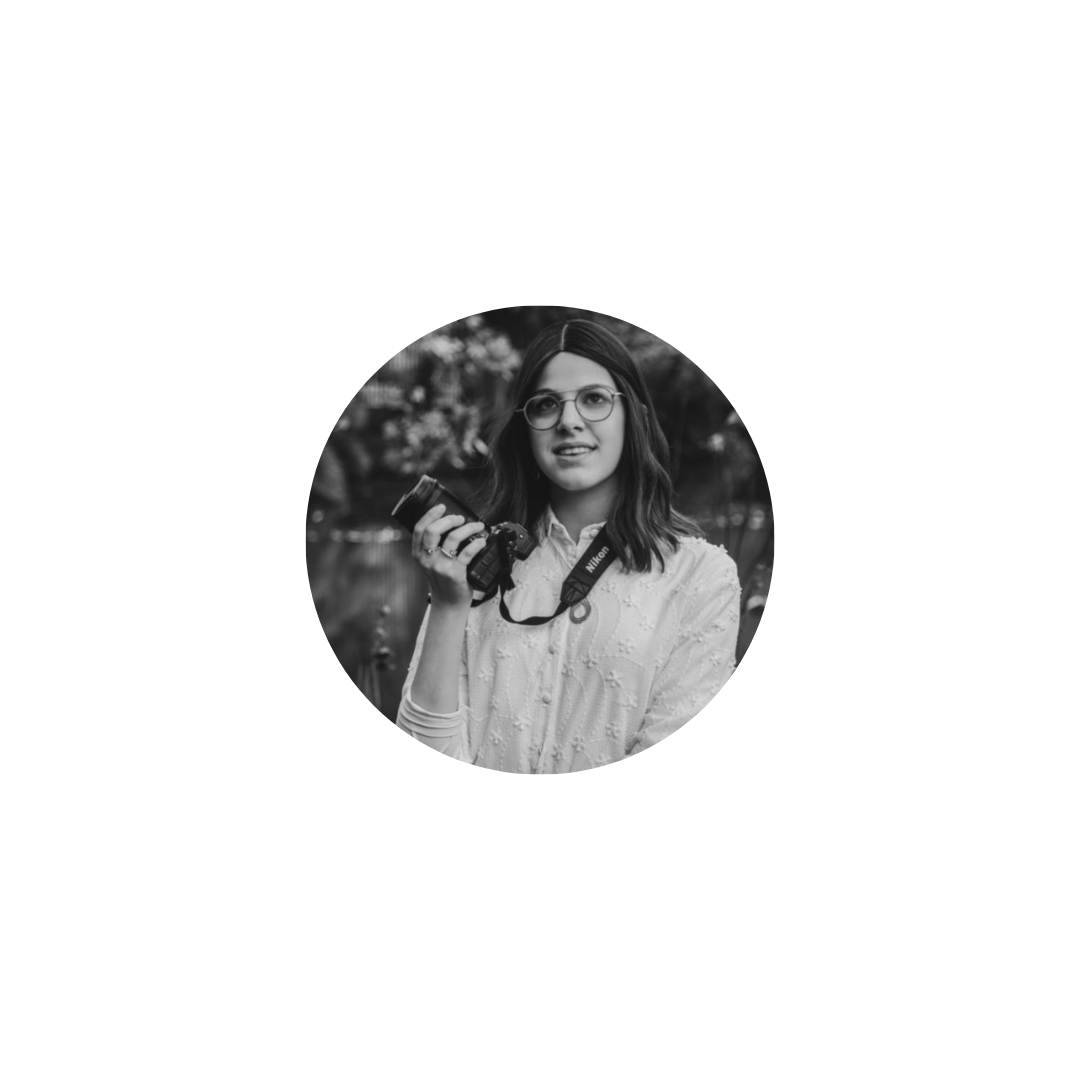 Red Gradient Profile Photo Instagram Post